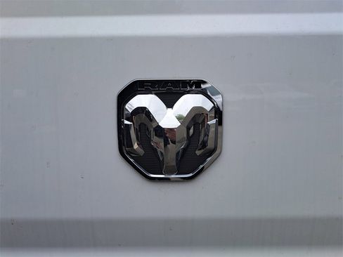 New 2024 RAM ProMaster 3500 w/ Convenience Group image 34