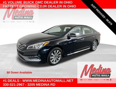 Used 2017 Hyundai Sonata Sport w/ Value Edition Package 02