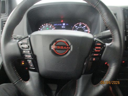Used 2024 Nissan Frontier PRO-4X w/ Technology Package AWD/4WD image 20