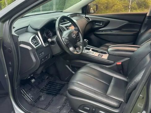 Used 2020 Nissan Murano SV w/ Premium Package AWD/4WD image 9
