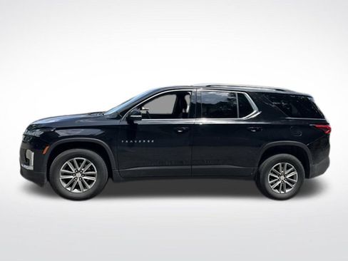 Used 2023 Chevrolet Traverse LT w/ LPO, Floor Liner Package AWD/4WD image 2