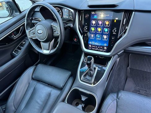 Used 2022 Subaru Outback Limited image 11