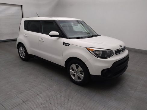 Used 2019 Kia Soul w/ Convenience Package FWD image 11