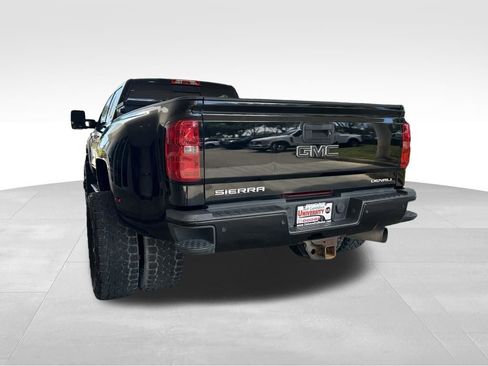 Used 2016 GMC Sierra 3500 Denali w/ Duramax Plus Package AWD/4WD image 4