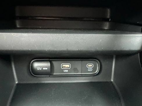 Used 2024 Kia Seltos S FWD image 33