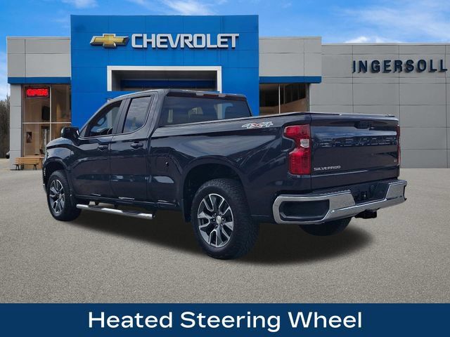 Used 2024 Chevrolet Silverado 1500 LT AWD/4WD image 25