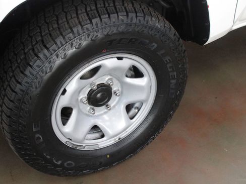 Used 2021 Toyota Tacoma SR image 22