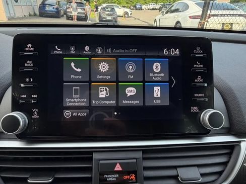Used 2019 Honda Accord Sport image 25