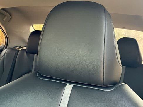 Used 2021 Toyota Camry SE w/ Convenience Package FWD image 25