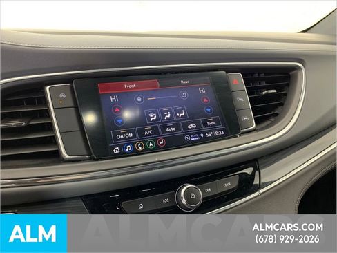 Used 2024 Buick Enclave Premium image 28