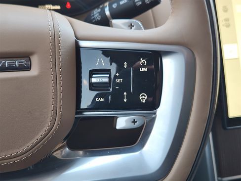 Used 2026 Land Rover Range Rover Long Wheelbase Autobiography image 27