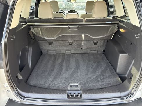 Used 2018 Ford Escape SE image 24