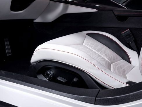 Used 2023 Chevrolet Corvette Z06 image 22