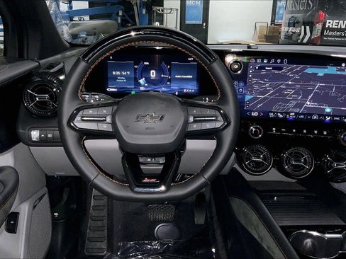 New 2026 Chevrolet Blazer EV SS AWD/4WD image 12