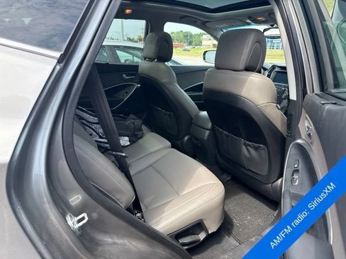Used 2017 Hyundai Santa Fe Sport w/ 2.4L Tech Package 04 AWD/4WD image 6