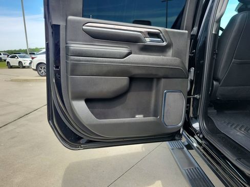Used 2024 Chevrolet Silverado 2500 LTZ w/ LTZ Plus Package AWD/4WD image 8