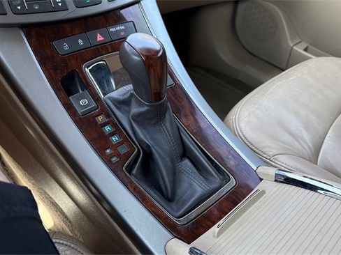 Used 2010 Buick LaCrosse CXL image 14