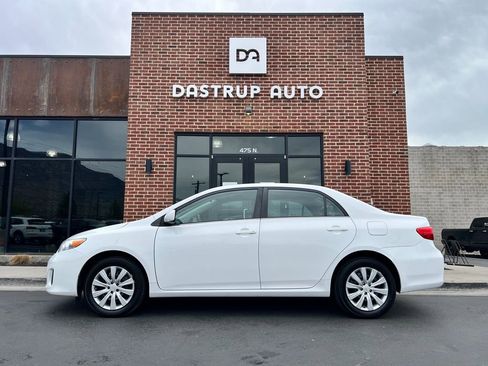 Used 2013 Toyota Corolla LE image 3