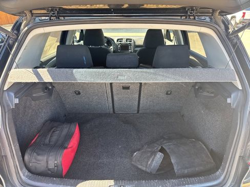 Used 2012 Volkswagen Golf TDI image 7