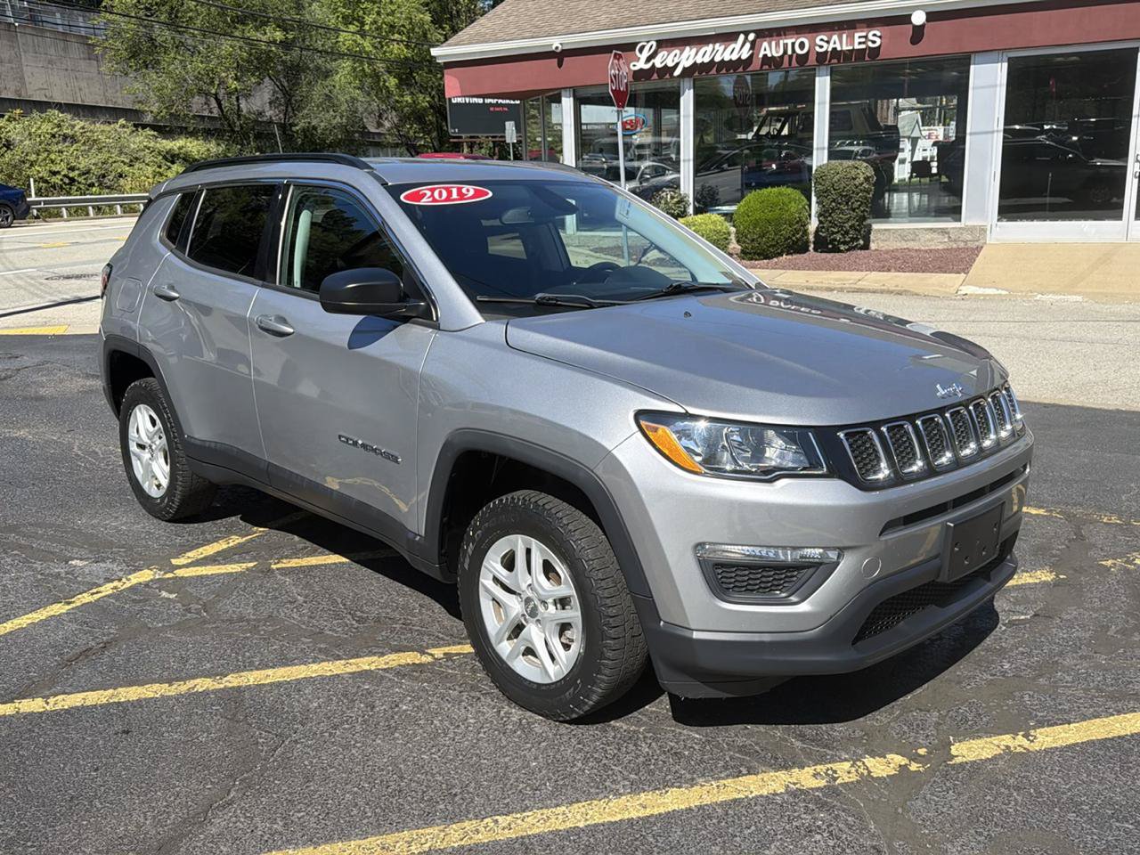 Used 2019 Jeep Compass Sport w/ Cold Weather Group AWD/4WD image 13