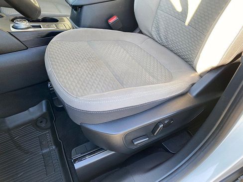 Certified 2022 Ford Escape SE w/ Convenience Package image 23