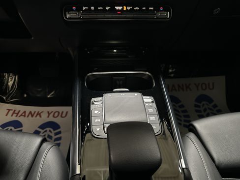 Certified 2023 Mercedes-Benz GLA 250 4MATIC image 37