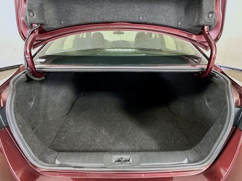 Used 2020 Nissan Sentra SV FWD image 20