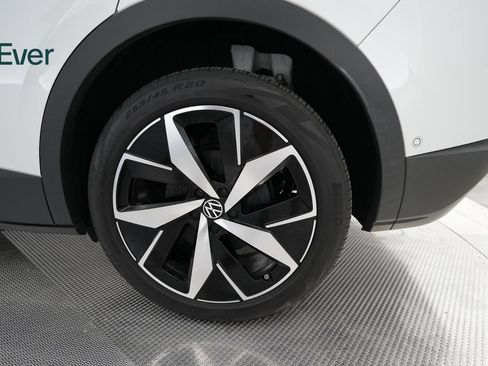 Used 2023 Volkswagen ID.4 Pro S AWD/4WD image 19