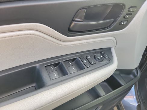 Used 2024 Honda Odyssey EX-L image 22