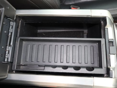 Used 2014 Ford F150 Platinum AWD/4WD image 27