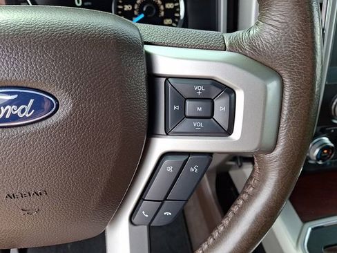 Used 2018 Ford F150 King Ranch w/ Equipment Group 601A Luxury AWD/4WD image 22