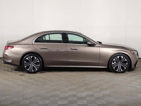 Used 2025 Mercedes-Benz E 450 4MATIC Sedan w/ Multicontour Seating Package image 20