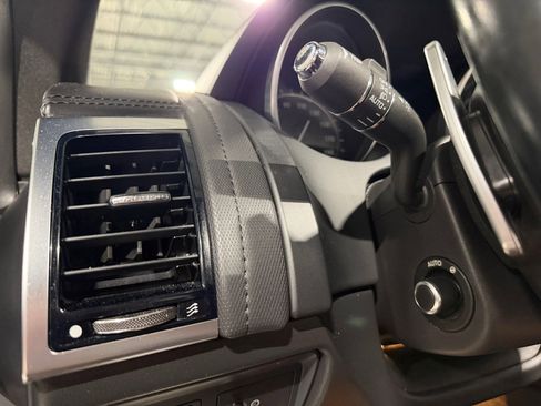 Used 2018 Jaguar F-TYPE R-Dynamic image 35