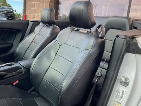 Used 2015 Ford Mustang Premium RWD image 30