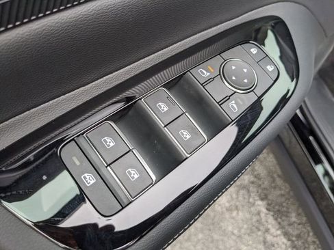 Used 2025 Nissan Murano SV w/ Cargo Package image 26