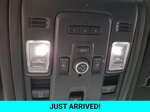 Used 2024 Chevrolet Tahoe LT w/ LT Signature Plus Package AWD/4WD image 28