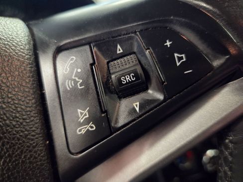 Used 2018 Chevrolet Trax LT w/ Sun & Sound Package image 25