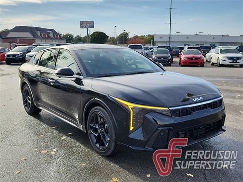 New 2025 Kia K4 GT-Line Turbo image 1