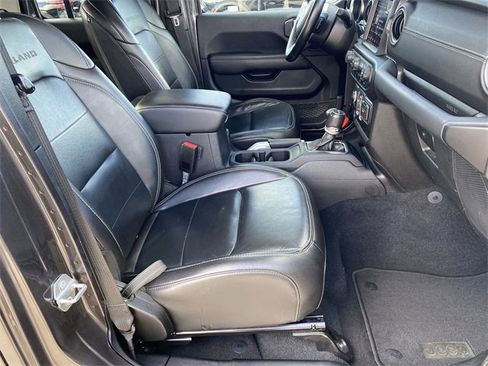 Used 2021 Jeep Gladiator Overland w/ Popular Equipment Package image 26