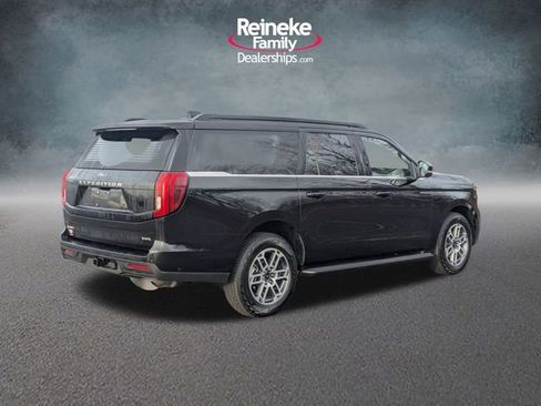 Used 2025 Ford Expedition Max Active image 5