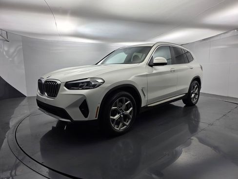 Used 2024 BMW X3 sDrive30i w/ Convenience Package RWD image 8