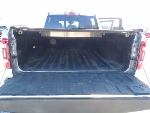 Used 2019 RAM 1500 Limited image 17