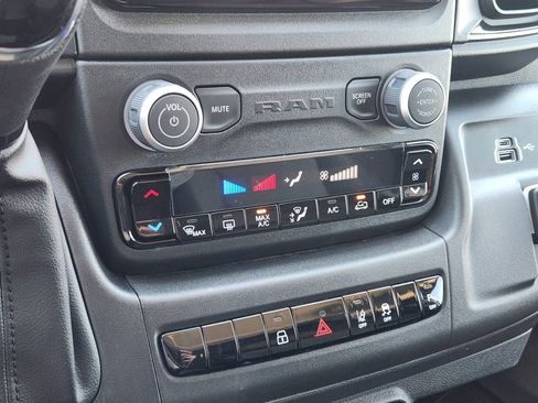 New 2026 RAM ProMaster 2500 w/ Safety Group FWD image 18