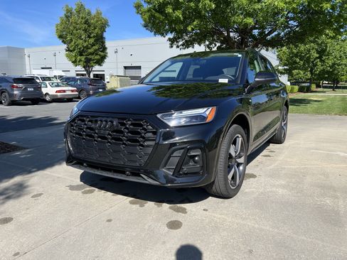 Used 2023 Audi Q5 2.0T Premium Plus w/ Premium Plus Package image 6