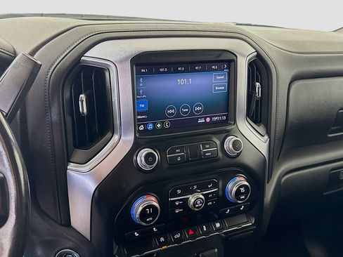 Used 2020 GMC Sierra 1500 Elevation w/ Elevation Value Package image 18