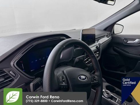 Used 2025 Ford Escape ST-Line image 11