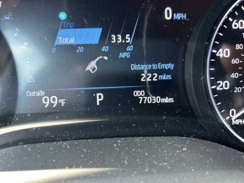 Used 2023 Toyota Sienna Platinum AWD/4WD image 26