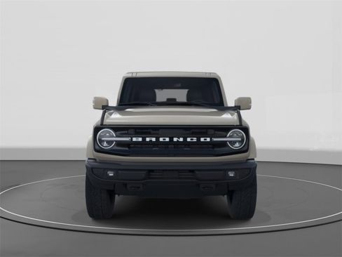 New 2025 Ford Bronco Outer Banks image 6