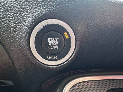 Used 2015 Dodge Challenger R/T Plus RWD image 24
