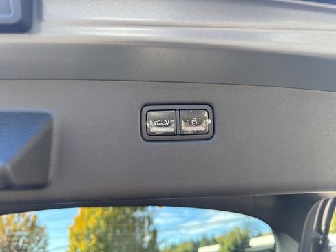 New 2026 Genesis GV60 AWD image 13